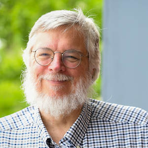 headshot of Robert Balfanz